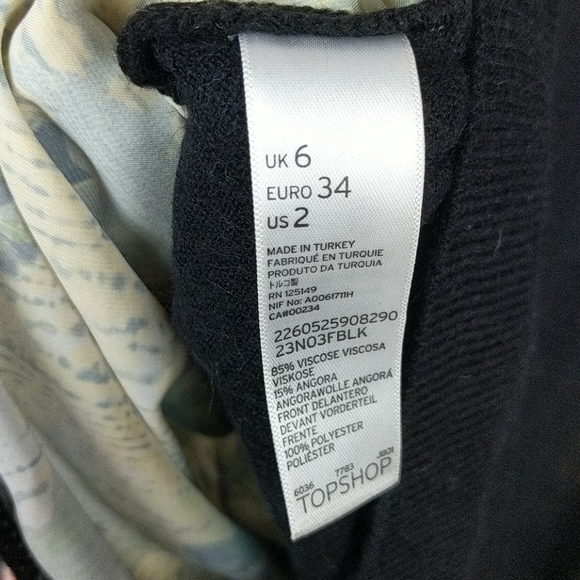 TOPSHOP Floral Print Lightweight Knit Sweater - Picture 7 of 9